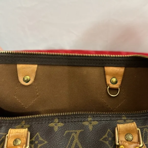 Vintage Louis Vuitton Speedy 40 - Picture 8 of 15